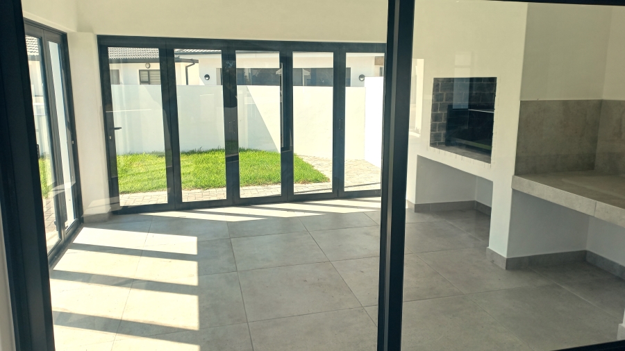 3 Bedroom Property for Sale in Shelley Point Western Cape